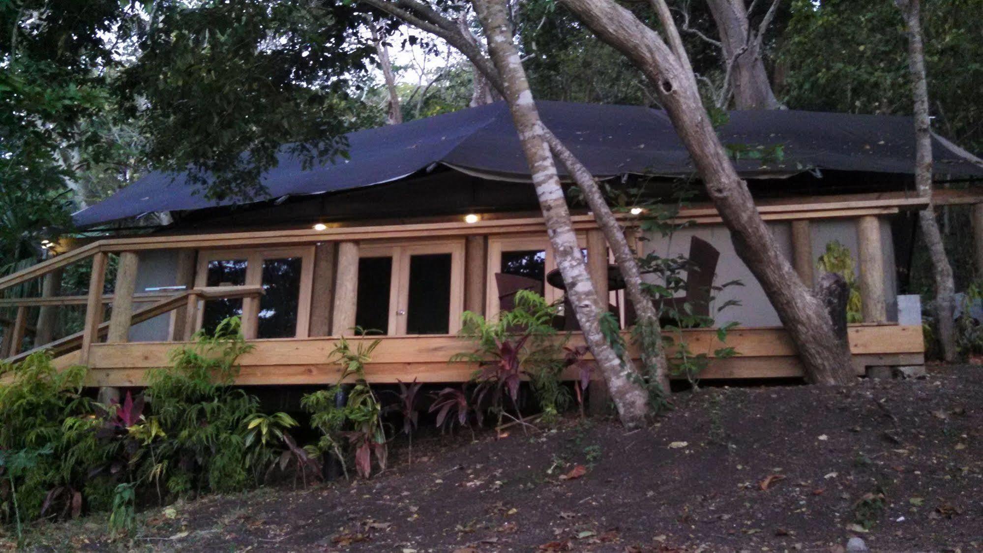 Sau Bay Resort - Off Taveuni Na Sau Bay Exterior foto